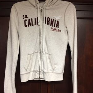 Sweat shirt size medium juniors